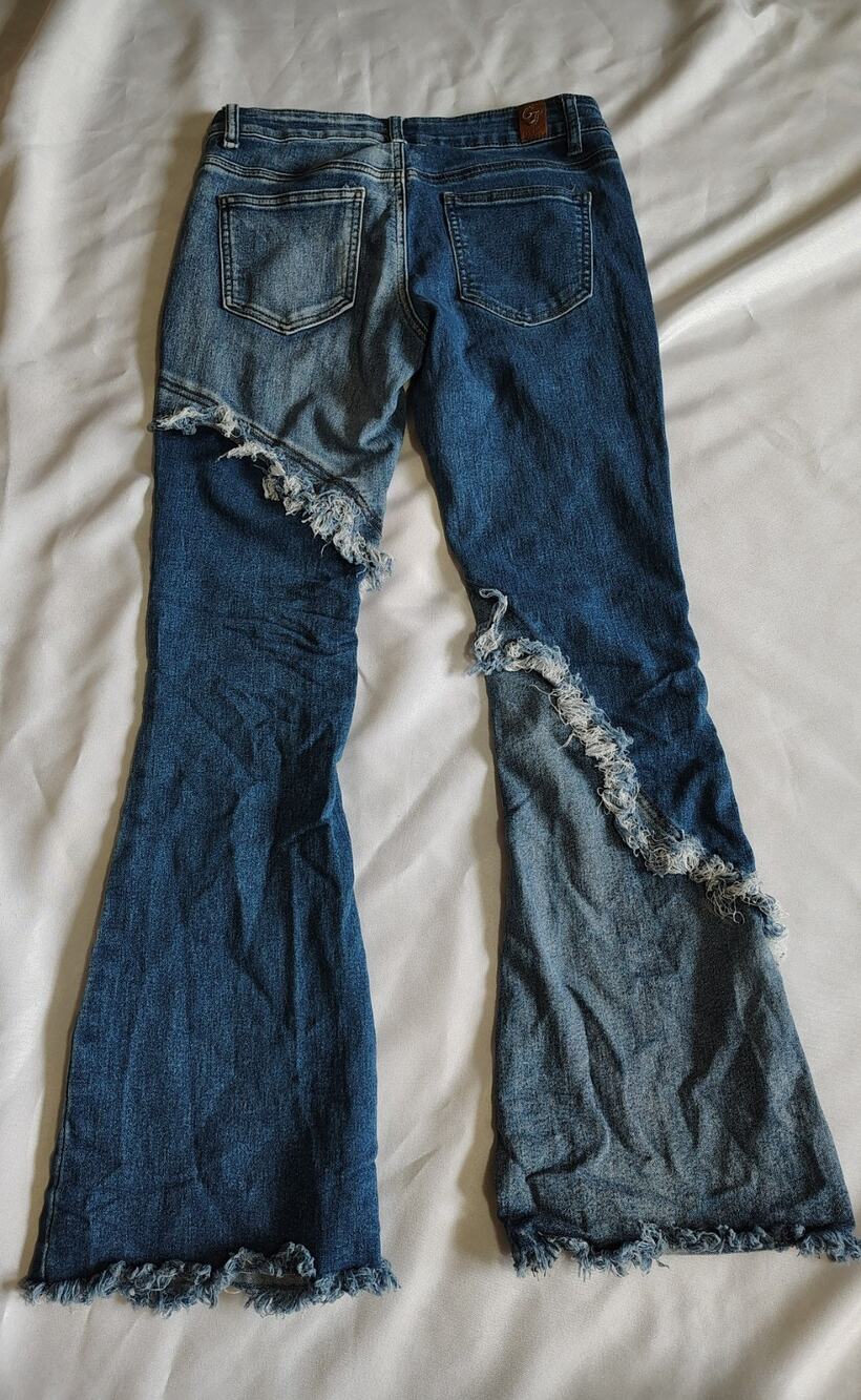 Two-Tone frayed Jeans Size 5/27 Y2K Trendy